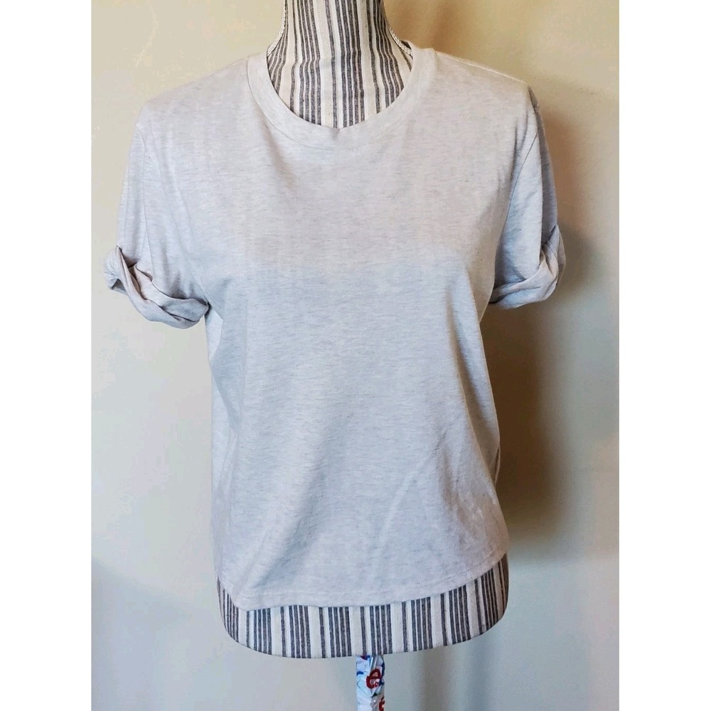 Theory Women's T-shirt Roll Short Sleeve Light Beige Sz‎ Small Cropped